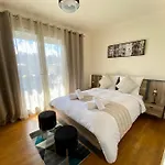 Δωμάτια σε οικογενειακή κατοικία Maison Face A La Cite *