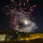 Δωμάτια σε οικογενειακή κατοικία Maison Face A La Cite Καρκασόν