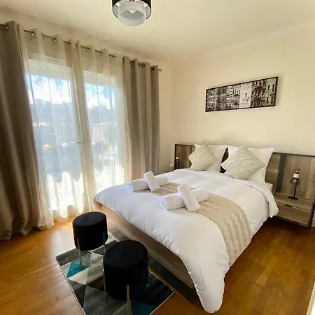 בית אירוח Maison Face A La Cite *